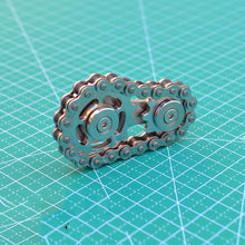 Load image into Gallery viewer, Seven Color EDC Gear Chain Fidget Spinner